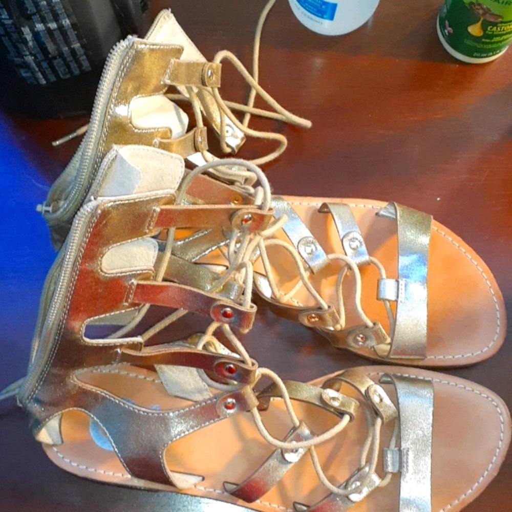 Slippers